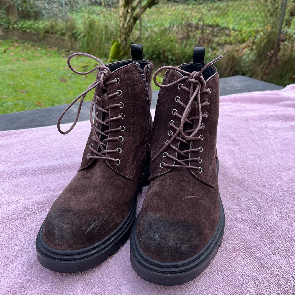 Steve Madden Brown Suede Lace Up Boots